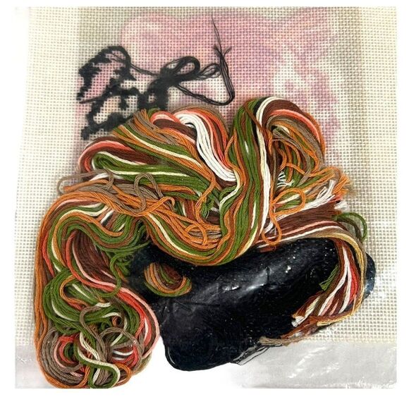 Something Special Cross Stitch Crewel Kit Tiger #316 5” Partially Complete READ - Picture 3 of 4